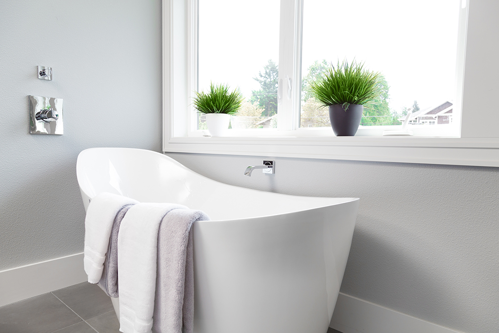Choosing the Right Bathroom Fixture (Sinks, Tubs, and Showers)